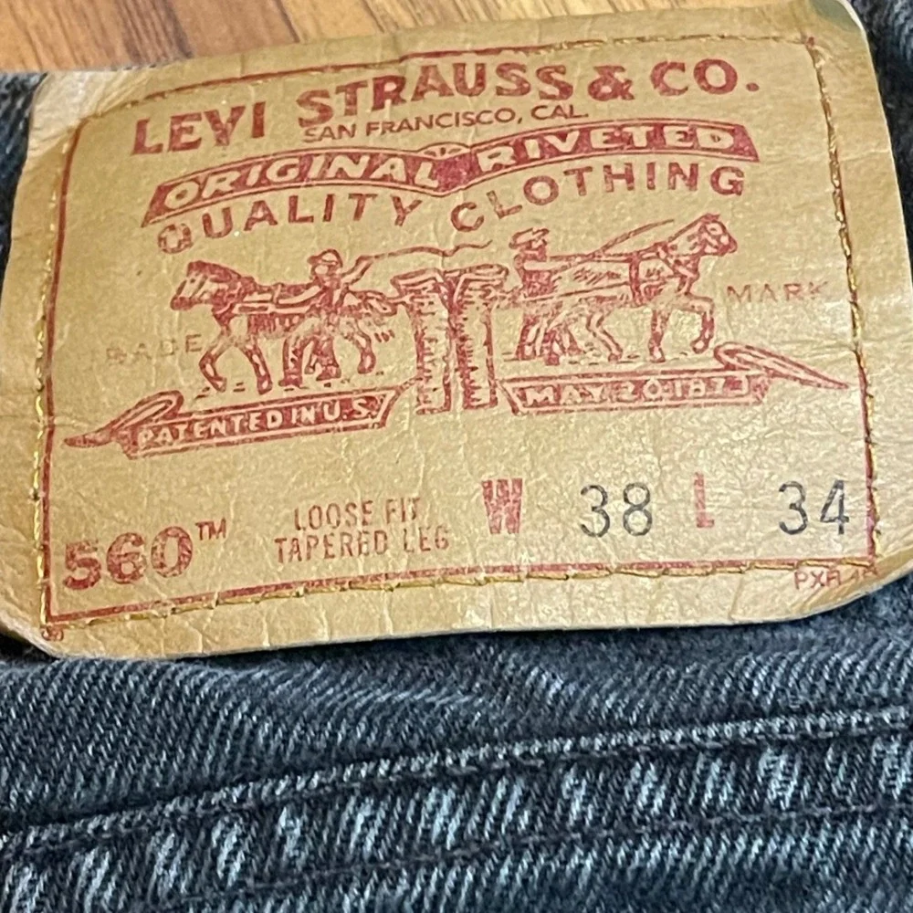 Levis 560 Loose Fit Tapered Leg Jeans Mens 38x34 Black Denim Made in USA 1996